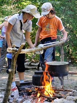 1238440792 1236341387 den6170m.jpg