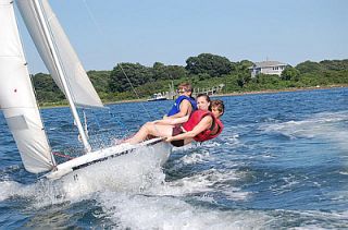 3753086678 e02bfe69b4m.jpg