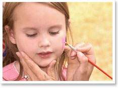 Article girlfacepaint rdax 65m.jpg