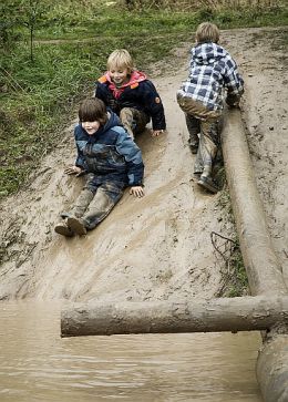 Tumblr lajnr15YcP1qeniweo1 1280m.jpg