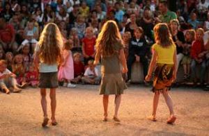 Girlcamp3m.jpg